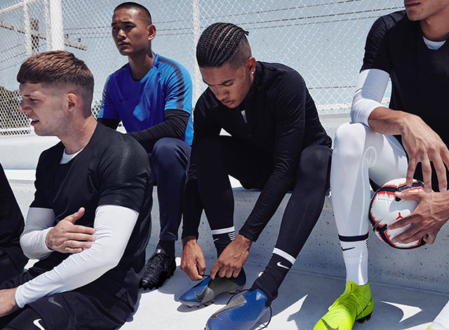 NIKE NEXT HERO